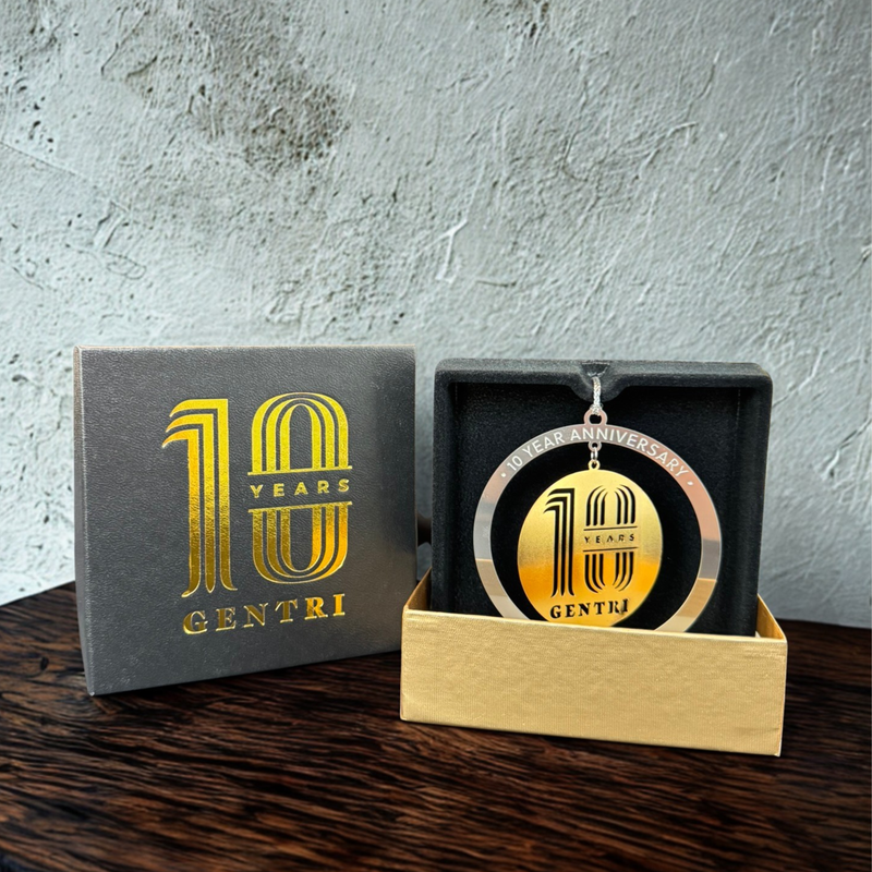 Collector’s Ornament 10th Anniversary