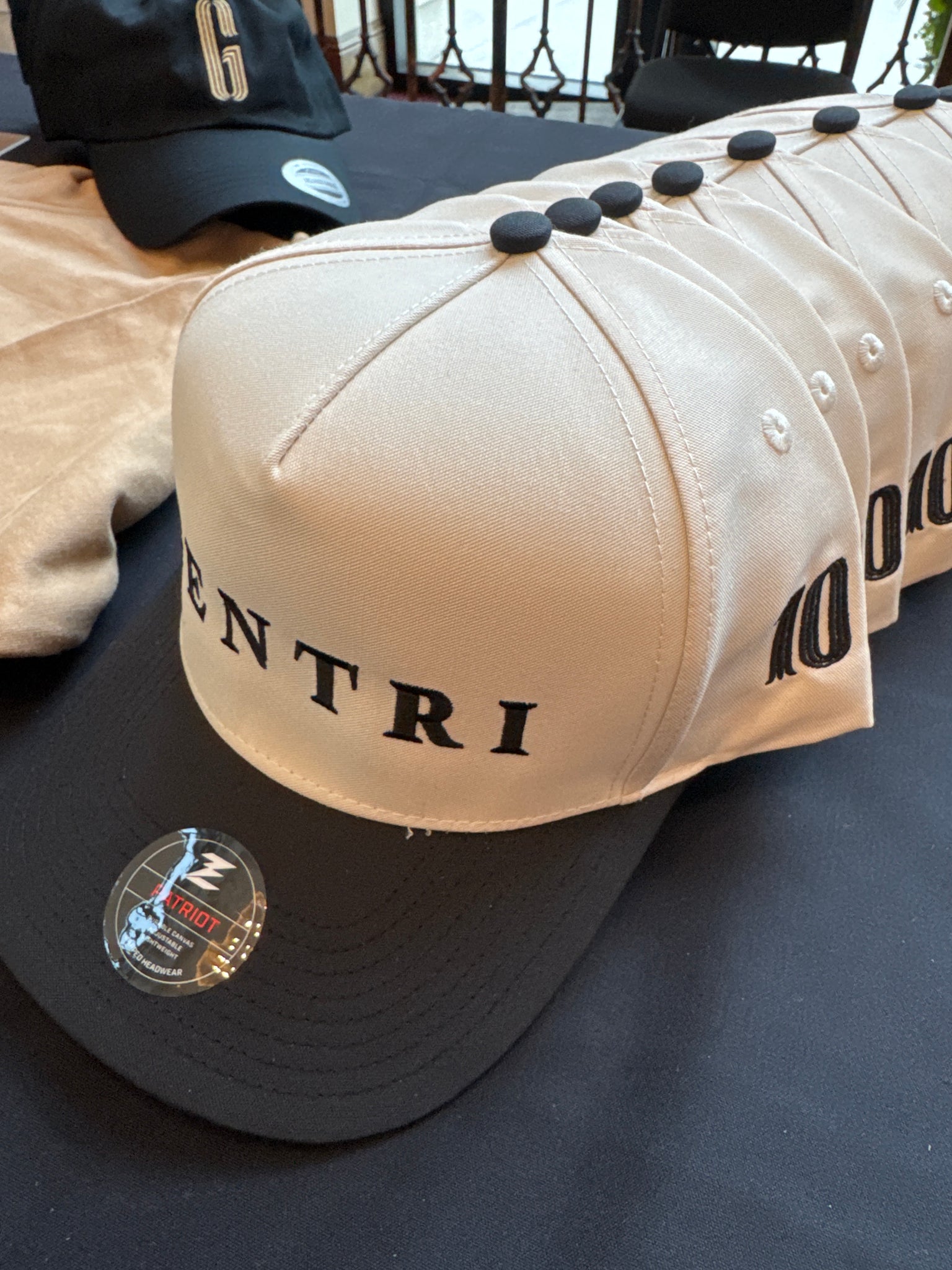 GENTRI 10 Snapback Hat